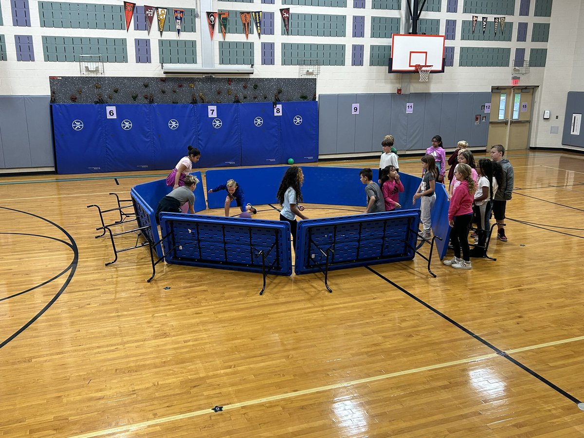 This rain won't stop our fun! Indoor Gaga Ball to round out our mini unit of recess games to start the year ☄️☄️#elementaryPE #elemPE #recessgames #gagaball