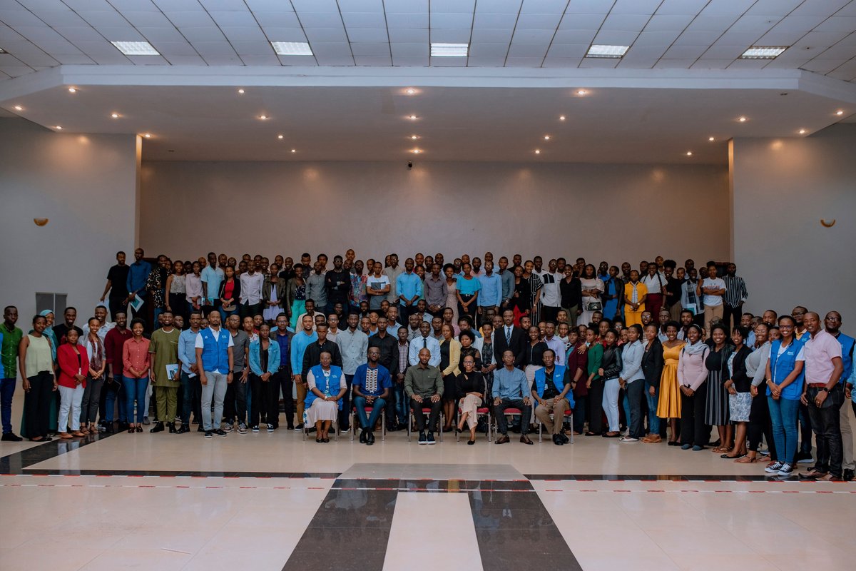Ministry of Health | Rwanda (@rwandahealth) on Twitter photo Minister <a href="/nsanzimanasabin/">Dr Sabin Nsanzimana</a> welcomed 182 new medical doctors ready to begin their career in different hospitals <a href="/RwandaHealth/">Ministry of Health | Rwanda</a> effective Oct 1st, 2023. They committed to quality health service delivery, professionalism, innovation & technology application in health care to #Rwandans Minister <a href="/nsanzimanasabin/">Dr Sabin Nsanzimana</a> welcomed 182 new medical doctors ready to begin their career in different hospitals <a href="/RwandaHealth/">Ministry of Health | Rwanda</a> effective Oct 1st, 2023. They committed to quality health service delivery, professionalism, innovation & technology application in health care to #Rwandans