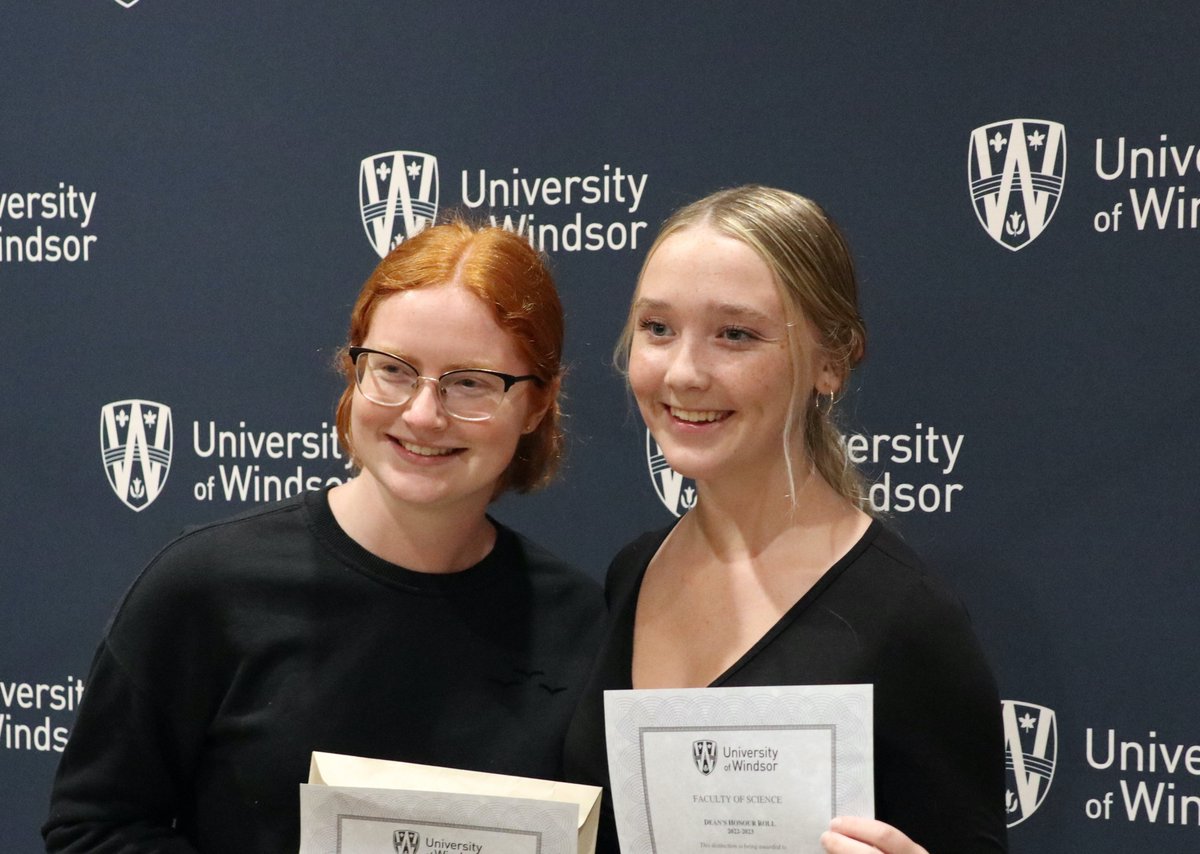 The top achievers in Science came out to the Dean’s Reception to celebrate making the honour role in 2022-2023. Well done everyone! #AcademicStars #HighAchievers