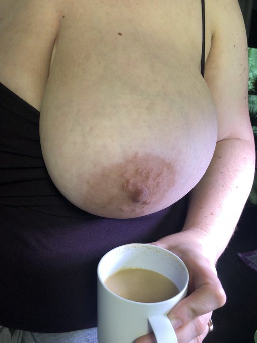 Thirsty?  #NationalCoffeeDay https://t.co/E6jLrNfiVd<a href="/tag/nationalcoffeeday"class="tags">#NationalCoffeeDay</a>