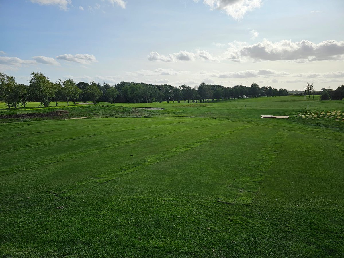 What a team!  we have pulled together and got the drainage installed in one of our greens, it's been a busy week but we got it done.
#greenkeeping