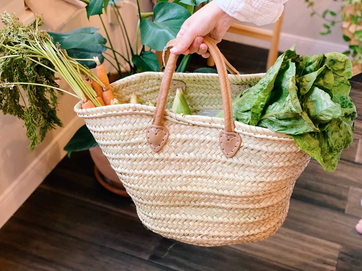 Moroccan Magic for Your Market Hauls. Hurry, Don't Miss Out! Our Moroccan Baskets are at Sale Prices. 😍 #SustainableLiving #EcoFriendly #BasketLove #OrganicHome #MoroccanInspired #VeggieHaul #FarmersMarketFinds #GreenShopping #BasketSale