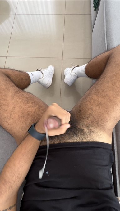 New vid 😈💦 https://t.co/crlseJVztu<a href="/tag/banheirao"class="tags"><span>#banheirao</span></a>