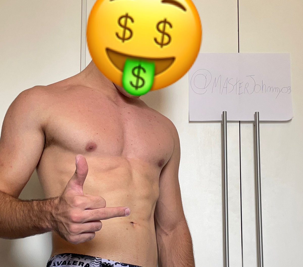 MasterJohnny03's tweet photo. Verification tweet. 
Worship your only Master, your god! RT now

Idolatre seu único Mestre, seu deus! RT agora!

#male #alpha #mestre #pes #muscles #armpits #hetero #straight #cashmaster https://t.co/WnCsSC1dNr