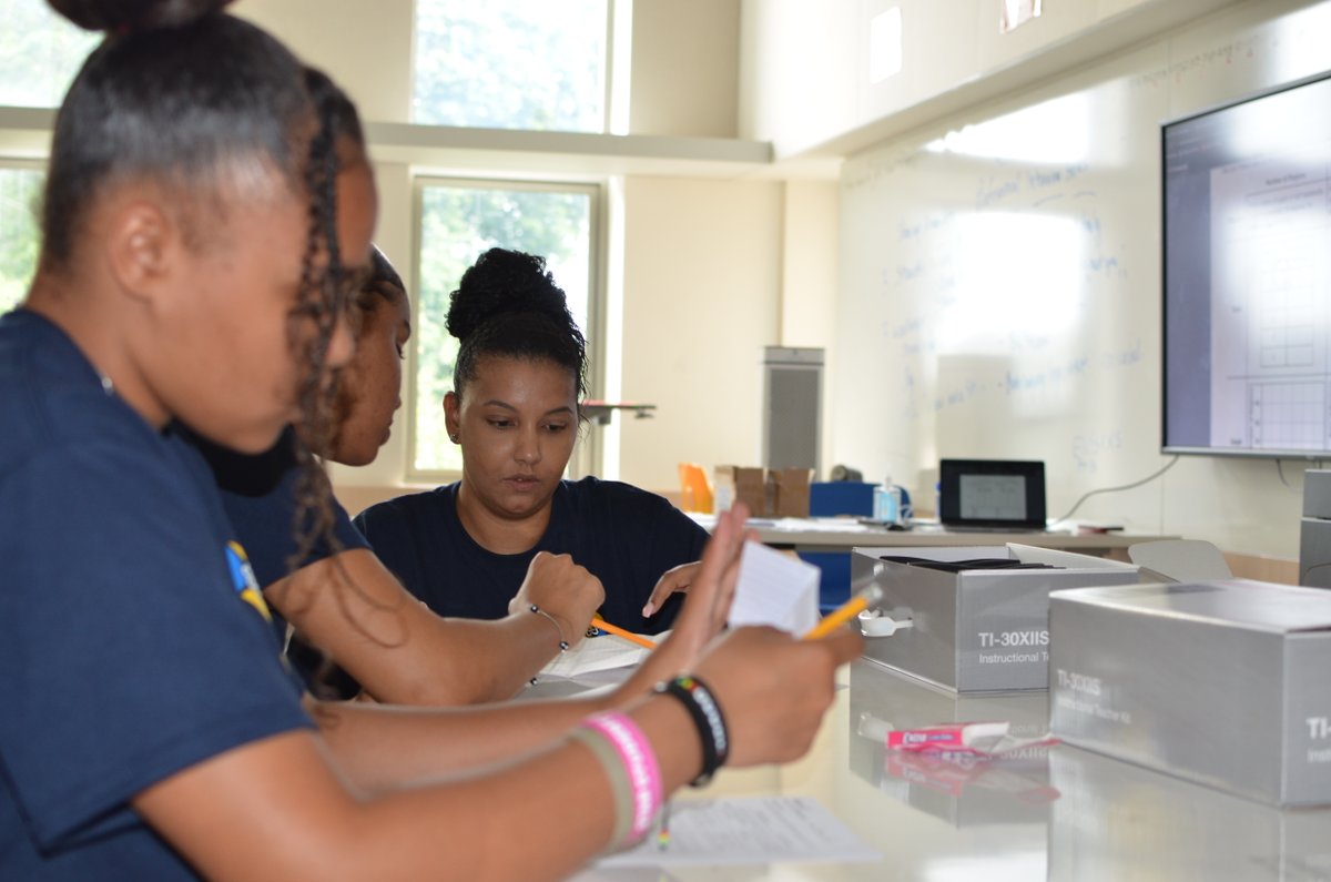 Dearborn Early College Kick-off (DECK) launched this summer! DECK is a collaboration between Dearborn and FC Tech designed to accelerate student academic progress such that they can complete an Associate's degree, at no cost to them, at the time of their high school graduation.