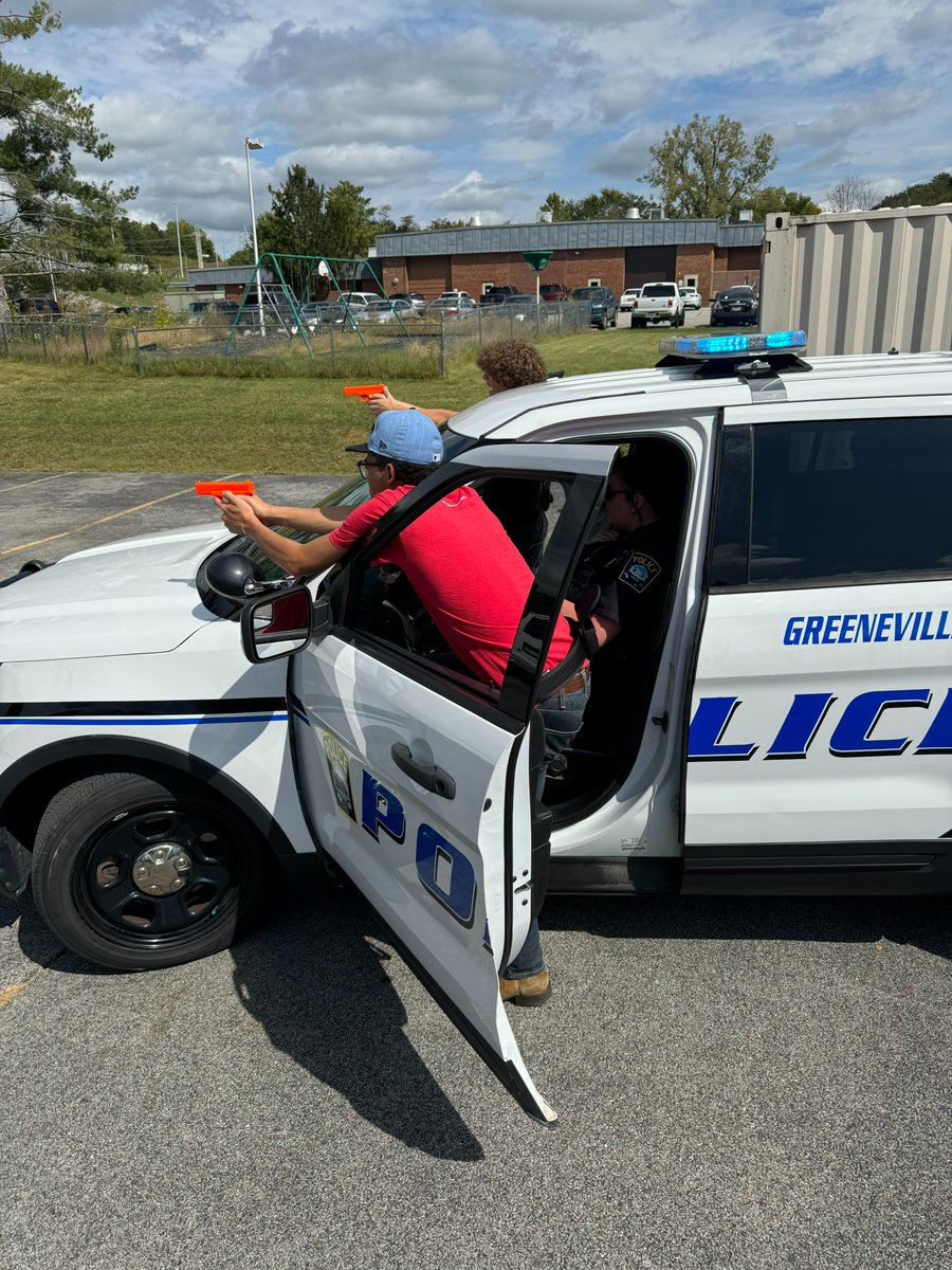 GreeneTechCtr's tweet photo. Meet Mr. Morgan.  As our Criminal Justice and Corrections Instructor, Mr. Morgan has worked in the field and creates engaging situations for students including felony traffic stops. #cops #lawenforcement #sheriff #thinblueline #legal https://t.co/NoQPjtxZQT