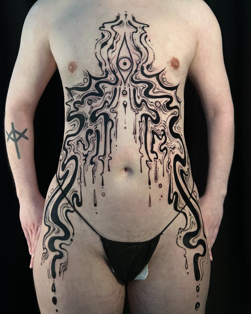 iivdrips tattooโผ๏ธ tweet media