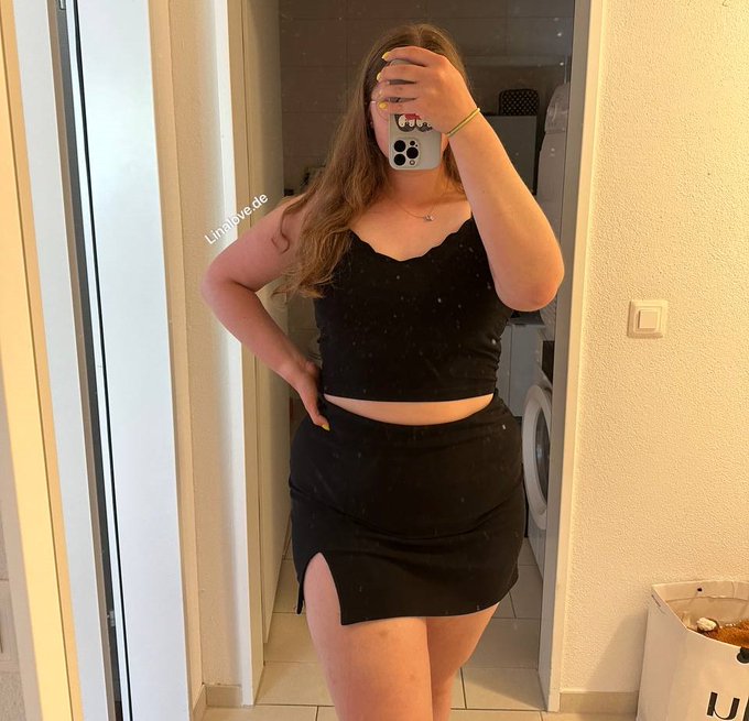 Friday.. I'm in Love... https://t.co/1BqrT6mBUS<a href="/tag/xhamster"class="tags"><span>#xhamster</span></a>