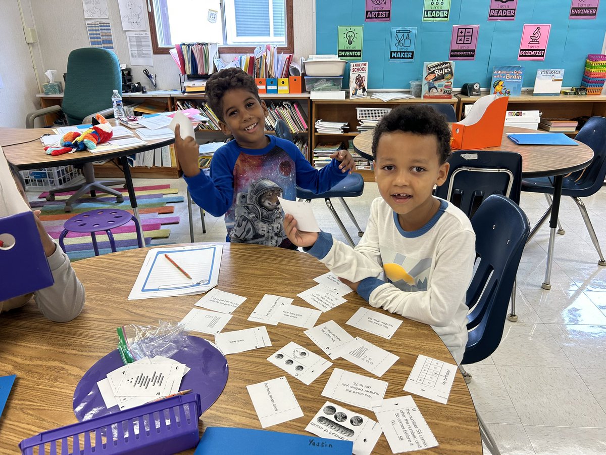 aart_michelle's tweet photo. So proud of these Columbia ES number wizards exploring different ways to show a number, and our cartographers making connections about geography and relationships. @fcpsaap @ColumbiaES_fcps @ColumbiaES_PTA https://t.co/Iw6p6IIxs2