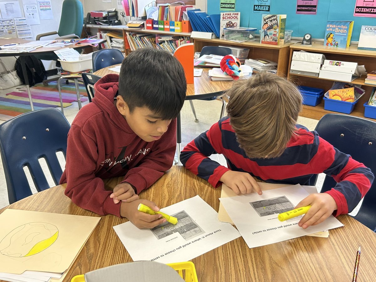 aart_michelle's tweet photo. So proud of these Columbia ES number wizards exploring different ways to show a number, and our cartographers making connections about geography and relationships. @fcpsaap @ColumbiaES_fcps @ColumbiaES_PTA https://t.co/Iw6p6IIxs2