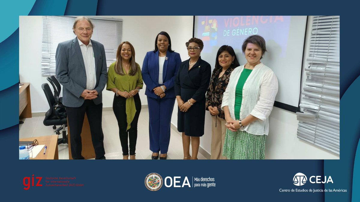 CEJAoficial's tweet photo. 📢El día de hoy se realizó la primera sesión del curso “Mejorando la persecución penal en los casos de violencia de género”, impartido para la Procuraduría General de la República Dominicana👩‍⚖️ El curso es posible gracias al apoyo de @giz_gmbh y @ProcuraduriaRD 🇩🇴 https://t.co/Fm8XRNTwbH