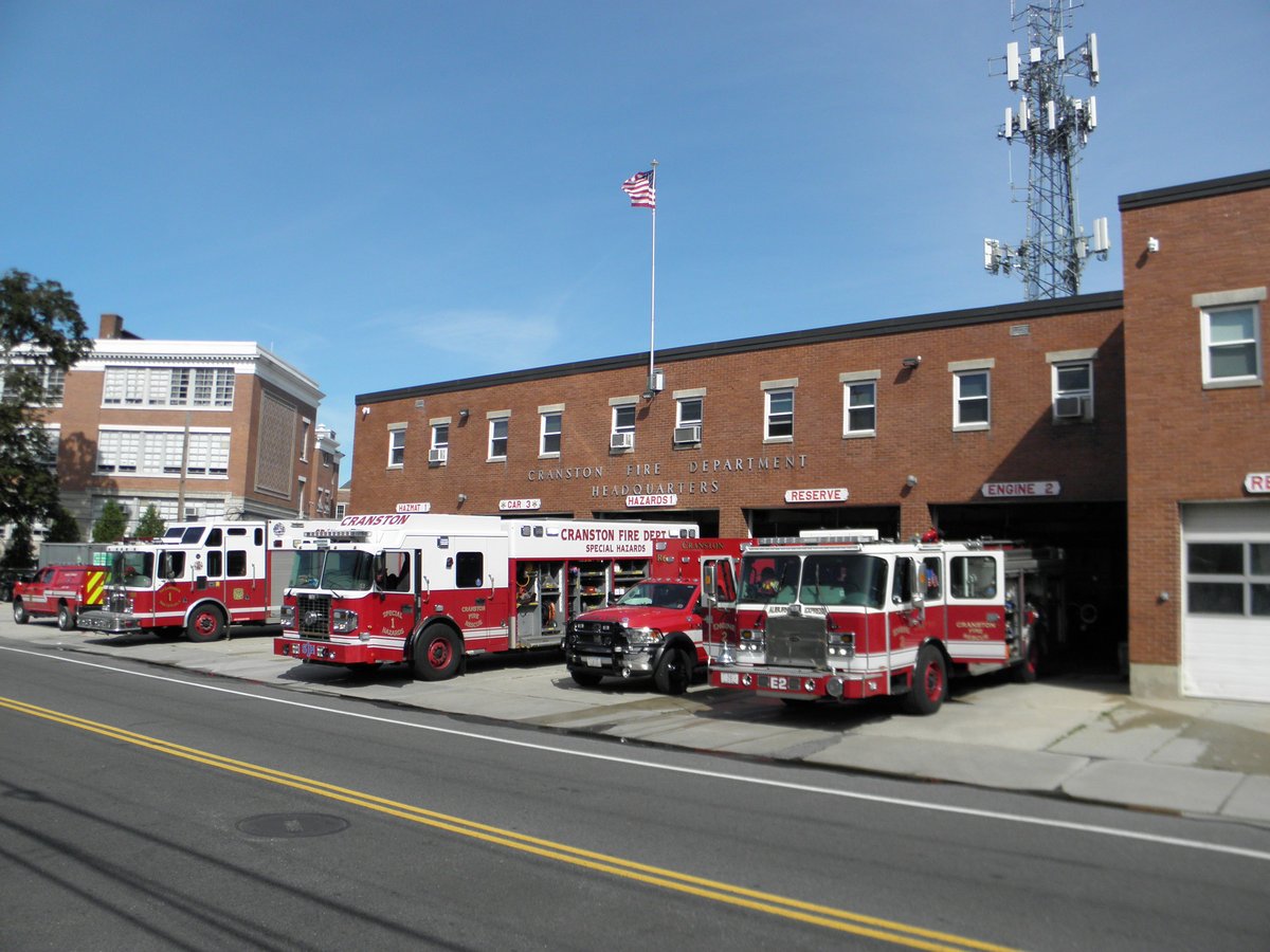 Cranston Fire Department open house is happening rain or shine.  Saturday September 30, 2023 11-3pm.
Station 2 301 Pontiac Ave. Touch a Truck, Fire Safety, Sign up for Free Smoke Alarm Installation. Collecting Donations for Dean Estates Residents.🚑🚒