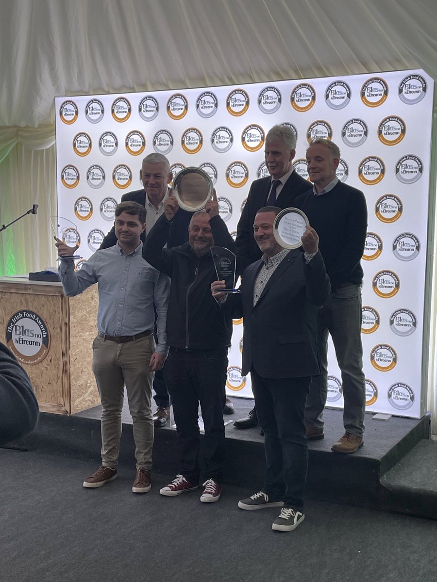 Vivienne Gleeson (@viv_gleeson) on Twitter photo 2023 Blas na hÉireann
Supreme Champion Winner <a href="/Morelli_1911/">Morelli's Ice Cream</a> 🎉🎊🍾🥳
#Blas2023 #BlasSupremeChampion <a href="/BlasNahEireann/">Blas na hÉireann</a> #IrishFoodAwards 2023 Blas na hÉireann
Supreme Champion Winner <a href="/Morelli_1911/">Morelli's Ice Cream</a> 🎉🎊🍾🥳
#Blas2023 #BlasSupremeChampion <a href="/BlasNahEireann/">Blas na hÉireann</a> #IrishFoodAwards