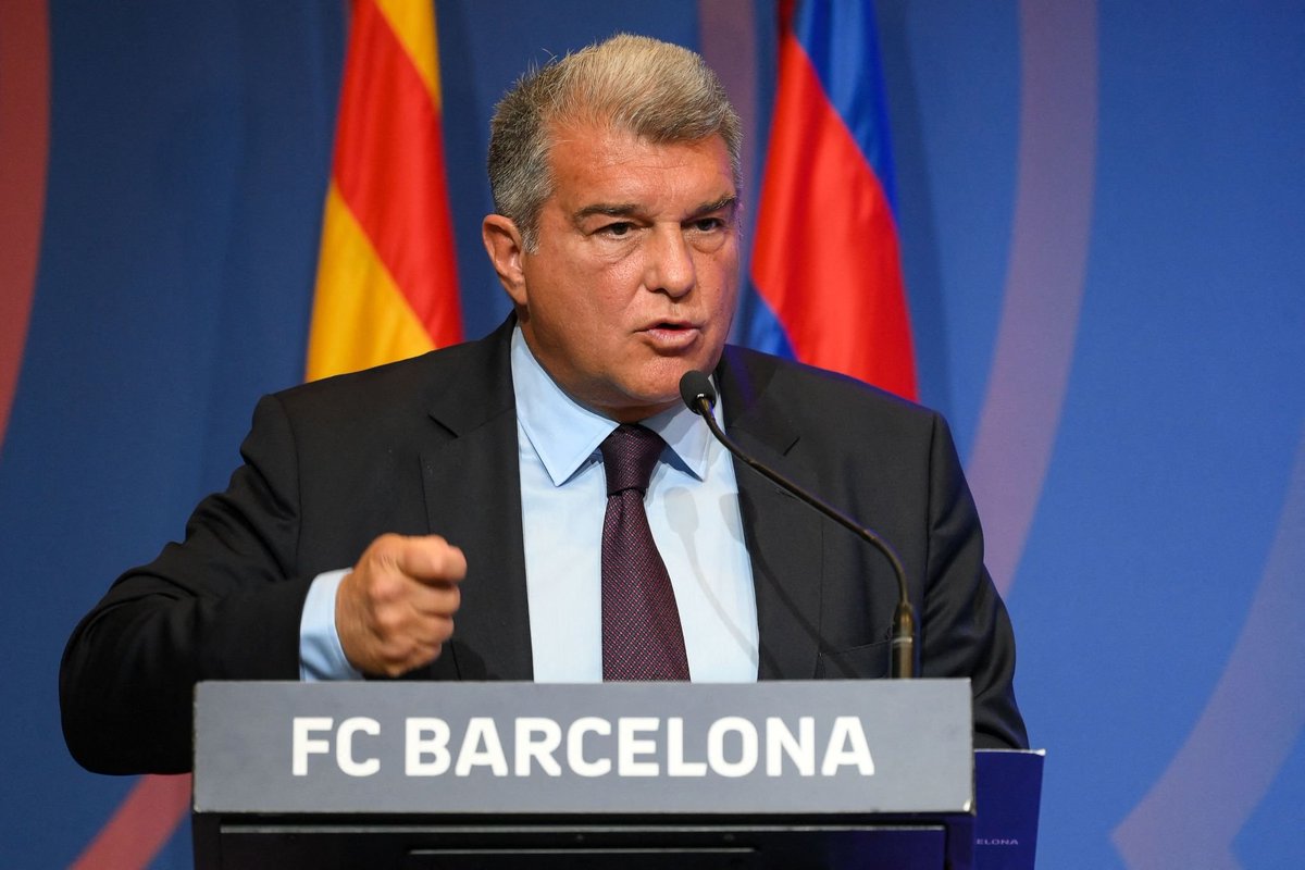 ✋بعد رفض اشبيلية الجلوس ع طاولة الغداء بين الرؤوساء ورفض مندوبيه الحضور للمقصورة الرئاسية 
🔵🔴نادي برشلونة يصدر بيان يُعلن فيه عن قطع العلاقات مع النادي الأندلسي ، وذكر أن موضوع نيغريرا ما زال قيد التحقيق فلماذا هذا الأجراء الأستباقي

🔥الأجواء الآن مشحونة ومتوترة بين الناديين