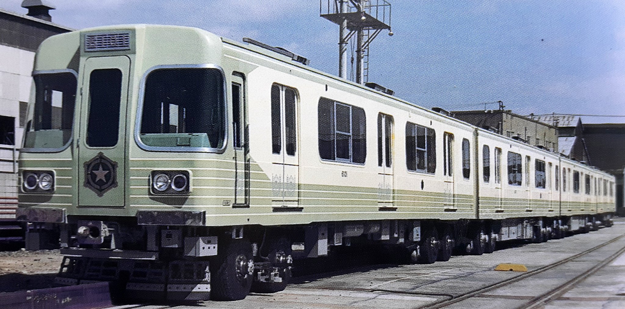 F7Nr2GeaMAE1_QT.jpg:large