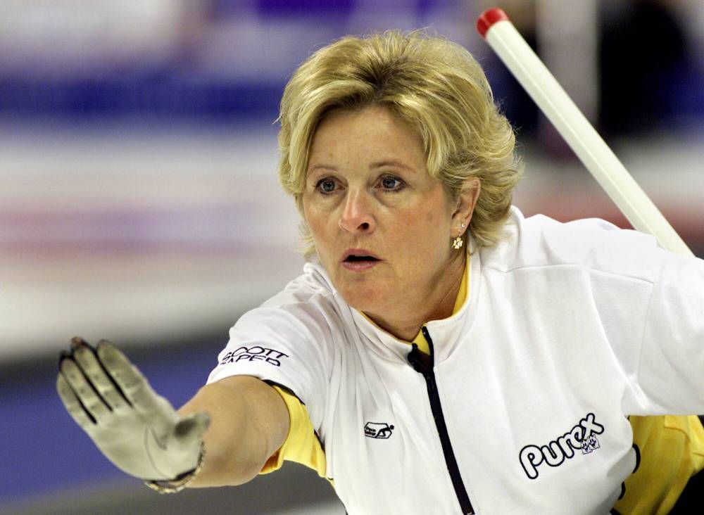 thebrandonsun's tweet photo. Manitoba curling legend and world champion Lois Fowler died on Thursday. She was 68. The Brandonite was a true pillar of her curling community as an athlete, mentor, builder and volunteer.  #bdnmb https://t.co/ldc0YMqPdg https://t.co/xONwKz50E1