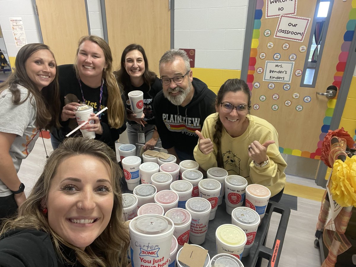 You otter know we get excited when we see the party cart coming 🎉

<a href="/MsCothronPES/">Jordee Cothron</a> <a href="/DrMarkJGonyea/">𝕄𝕒𝕣𝕜 𝕁 𝔾𝕠𝕟𝕪𝕖𝕒, EdD</a> <a href="/DejaynesS/">Sheri DeJaynes</a> #more2seeinyear3 #fallbreaktreats <a href="/plainviewElem/">Plainview Elementary School</a>