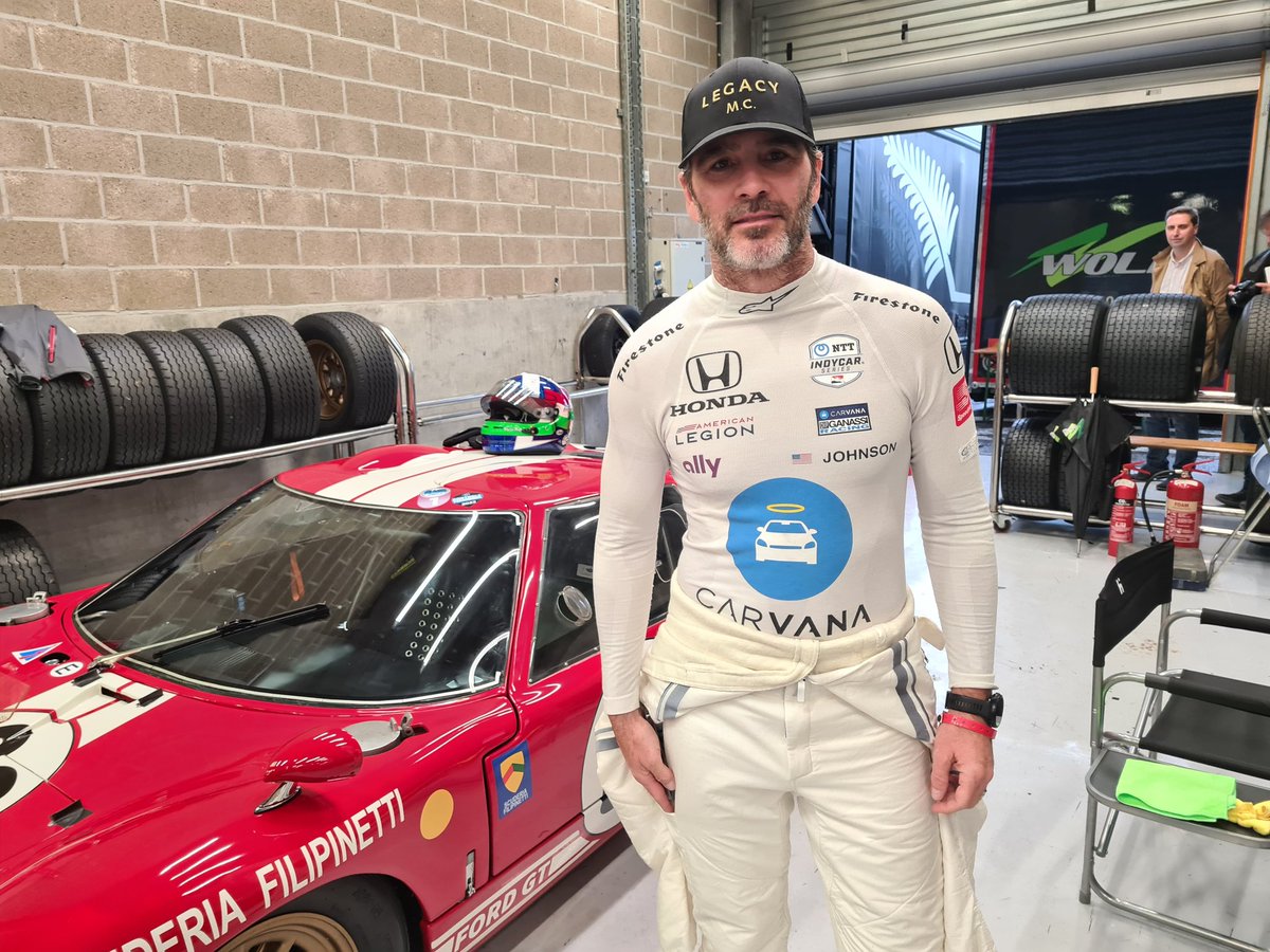 ohonnay's tweet photo. @JimmieJohnson https://t.co/RcM9NOfaro