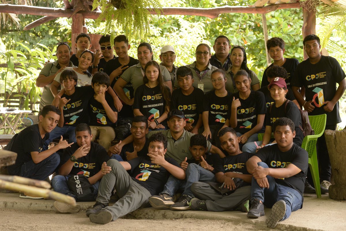 ConsejoPJ's tweet photo. Realizamos las Giras Socioeducativas en el Refugio de Vida Silvestre Cipancí, con la participación de 68 personas jóvenes de la zona de Santa Cruz y Nicoya
El objetivo es promover la apreciación y se valore el entorno natural, la flora y fauna y su habita
#CPJ #JuventudesCR https://t.co/1ZkvcpKvgp