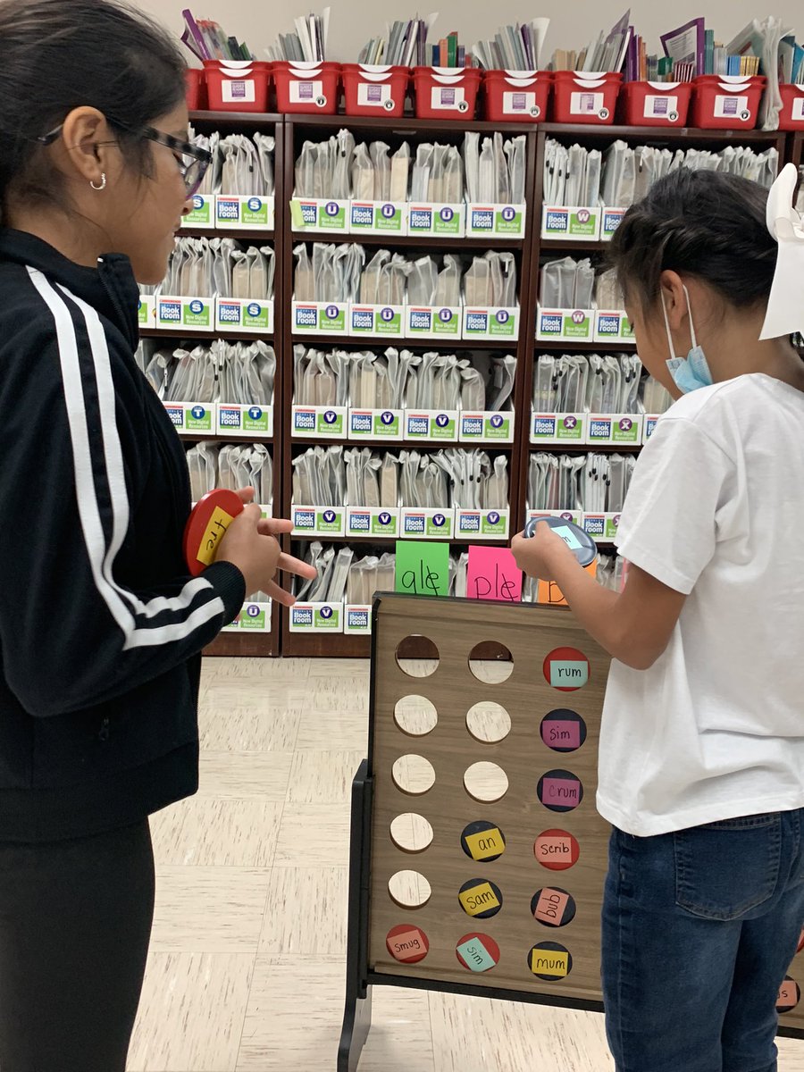YMarquezHCISD's tweet photo. Using Connect Four to match final stable syllables and blend words was a hit with the students! https://t.co/5BIKrkmllp