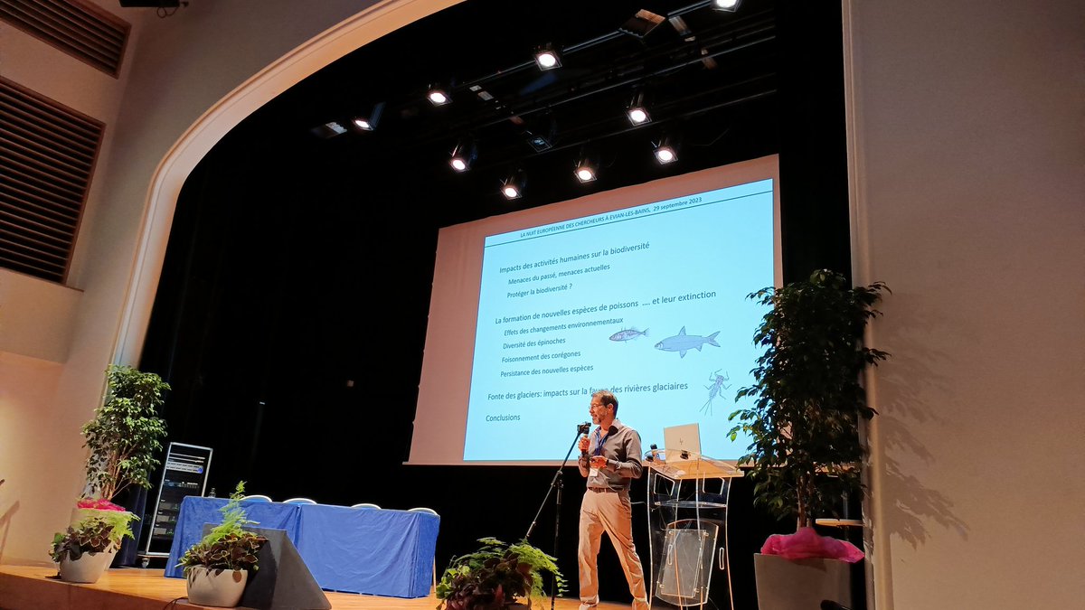 JeanGuillard's tweet image. La biodiversité en eau douce, une richesse menacée ?  Juan Montoya-Burgos dans le cadre de la nuit européenne des chercheurs @Univ_Savoie #unita @UmrCarrtel