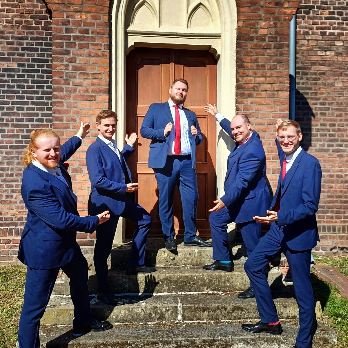 We are already looking forward to a lunchtime concert in the <a href="/NCH_Music/">National Concert Hall</a>

nch.ie/Online/default…

Whoever knows someone who knows someone who can go there: spread the word, come in droves! 😉

#ensemblenobiles #acappella #nationalconcerthall #nobilesleipzig #Leipzig #dublin