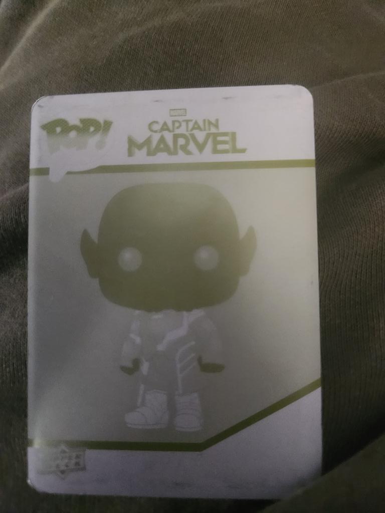 RaschkeAlex's tweet photo. Got this pack from @7BucksAPop and this what I pulled https://t.co/tFmx6CwWOo