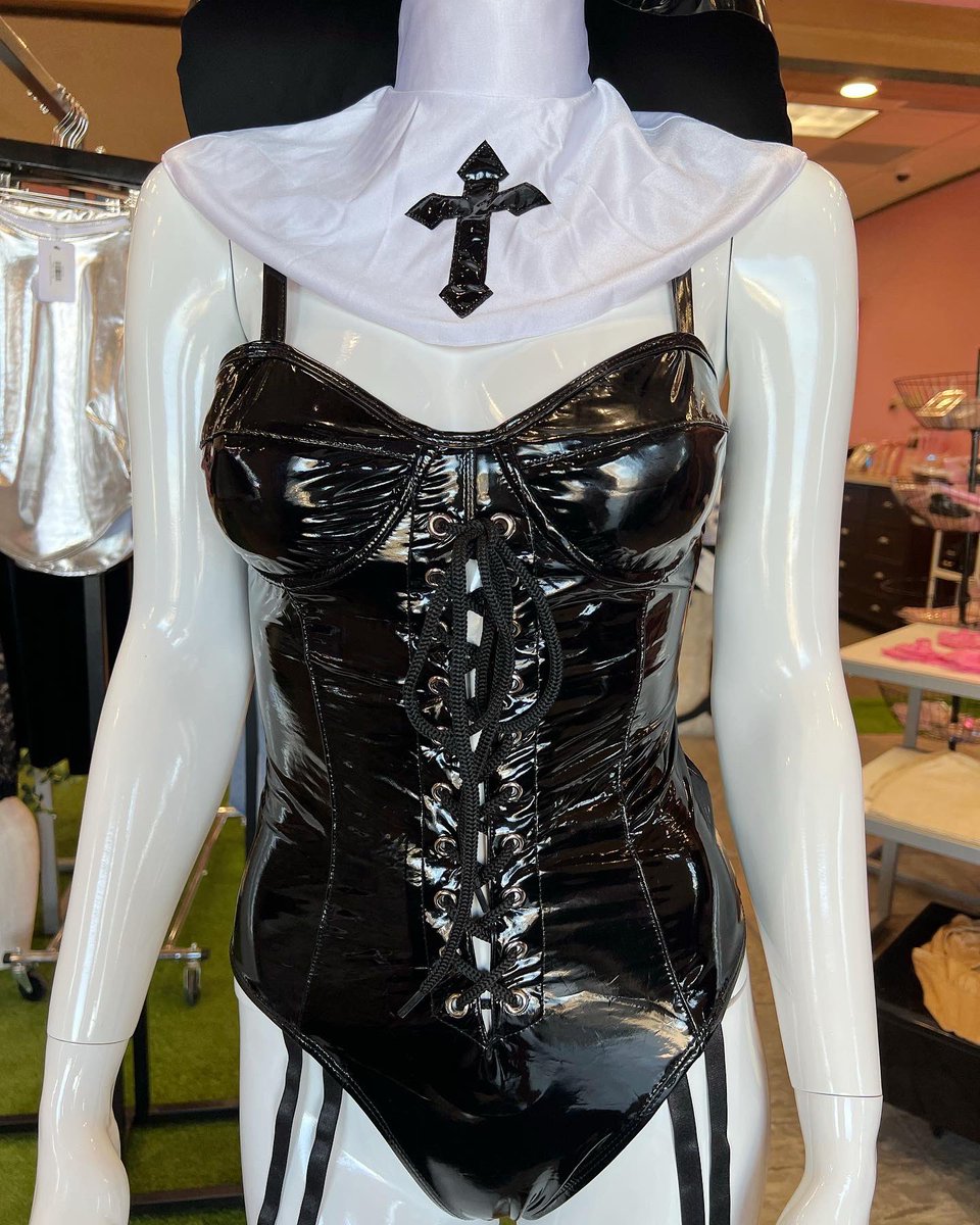 Confess your fashion sins in styles!🙏🏻🖤
NEW 🔪👉”Say Your Prayers Sexy Nun Costume”

🛍️Shop In Store 📍Midland Park Mall
 (SAME DAY PICKUP AVAILABLE) Or Online at klynnkouture.com
🌎WORLDWIDE SHIPPING + FREE SHIPPING $75+
💳 Shop Now Pay Later With Afterpay, Sezzle &amp; Klar