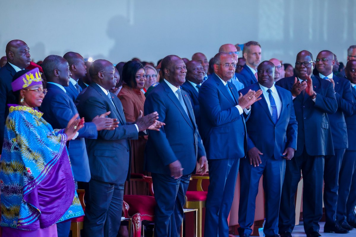 AOuattara_PRCI's tweet photo. Le Salon International de l'Agriculture et des Ressources Animales, plateforme de référence en Afrique subsaharienne, est l’occasion de rendre hommage à nos vaillants agriculteurs, qui créent de la richesse et contribuent au développement économique et social de notre pays. ⤵️ https://t.co/mBDUmZvsxD