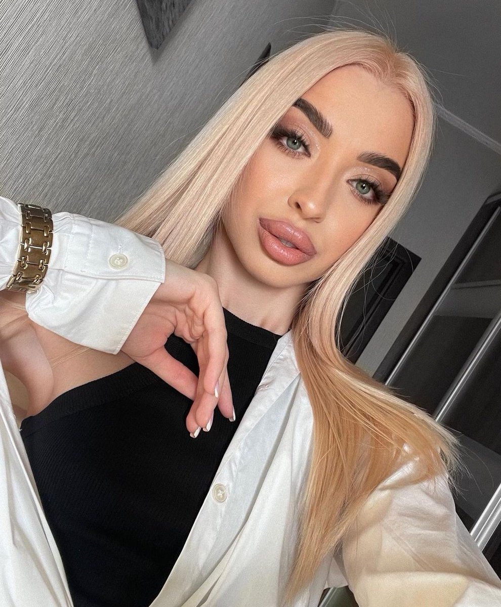 bogi76141's tweet photo. Valaki szexcam?🔞TABUMENTES
Mutatok mindent camba arc+test
Osszad és szivecskézz❤️puszika
Ha szeretnél tartalmakat🛒irj💌 https://t.co/lVDdUeCTK5