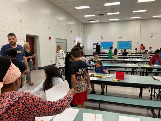 We had the best night at our Family STEAM openhouse!  Love seeing all of our creative minds at work! <a href="/JCPSKY/">JCPS</a> <a href="/JCPSZone3AS/">Jessica Rosenthal</a>