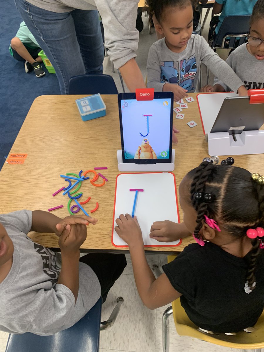What are Kindergartners doing <a href="/Richneck_Elem/">Richneck Elementary</a> ? They’re learning about letters and beginning sounds by using <a href="/PlayOsmo/">Osmo</a>! <a href="/NNPSITC/">NNPS ITC Team</a>