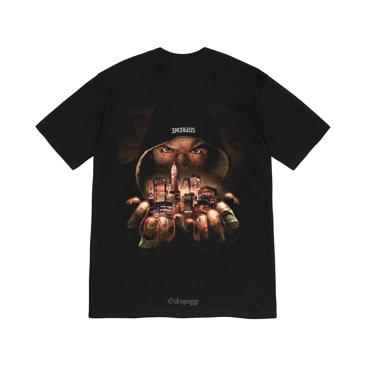 Supreme Fight For NY Tee

A Supreme graphic t-shirt featuring the famous Def Jam Fight for New York will be releasing later this season 🔥

Cop or drop?