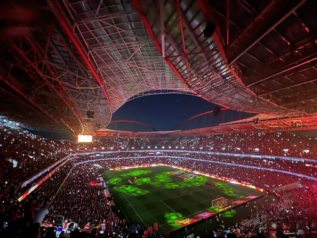 dii_soarez's tweet photo. E o Benfica Ganhou ❤️🤍 https://t.co/IQdmL9jbSK