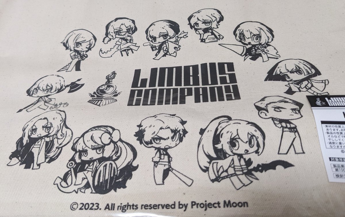 punibird's tweet photo. 朝起きたら囚人が一気に家に流れ込んできたｶﾜｲｲﾈ
（＋TGSの戦利品） https://t.co/j4QP7YEK2W