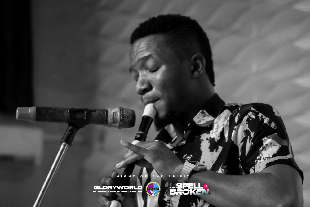gigcglobal's tweet photo. We have vowed to #worship You the only true God. Bro Joshua Moses led us in a deep moment of worship.
🎶We hail you
we worship you
we hail you most high🎶
#NOS #NightOfTheSpirit #TarryNight #GIGCGlobal #GloryWorld #PastorSamuelEffiong https://t.co/MdlclKMxpB