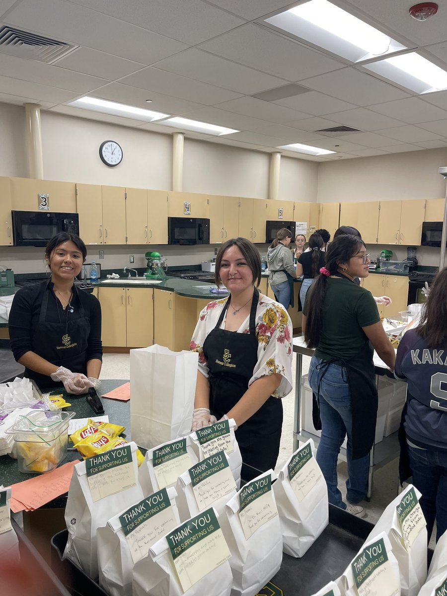 The first of many more meals from our Redwood Café at SCHS. Super proud of all the students, they did amazing!! 
#SCALLIN