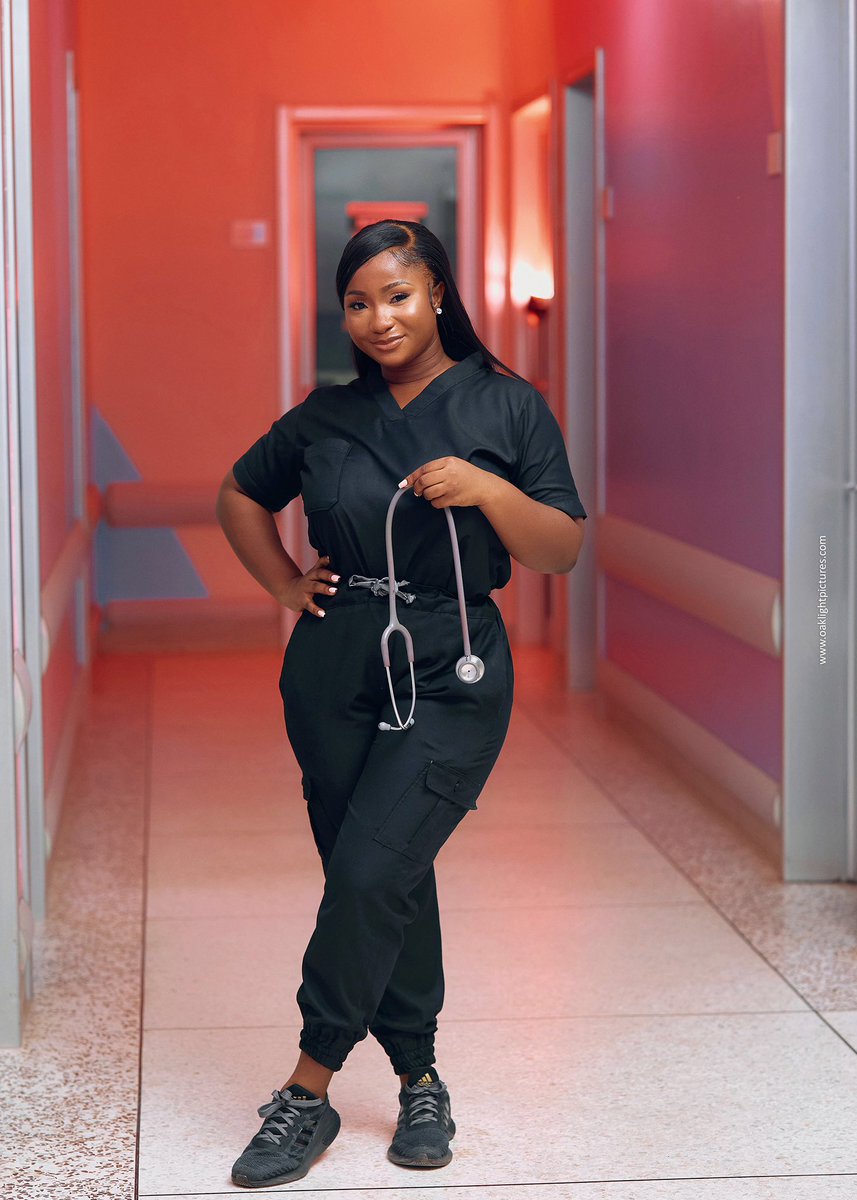 Tish_bey's tweet photo. It’s been a long journey! Whew ! But it was worth it ! Lemme reintroduce myself! Dr Elyona Asiedu https://t.co/NHIxBTr25Y