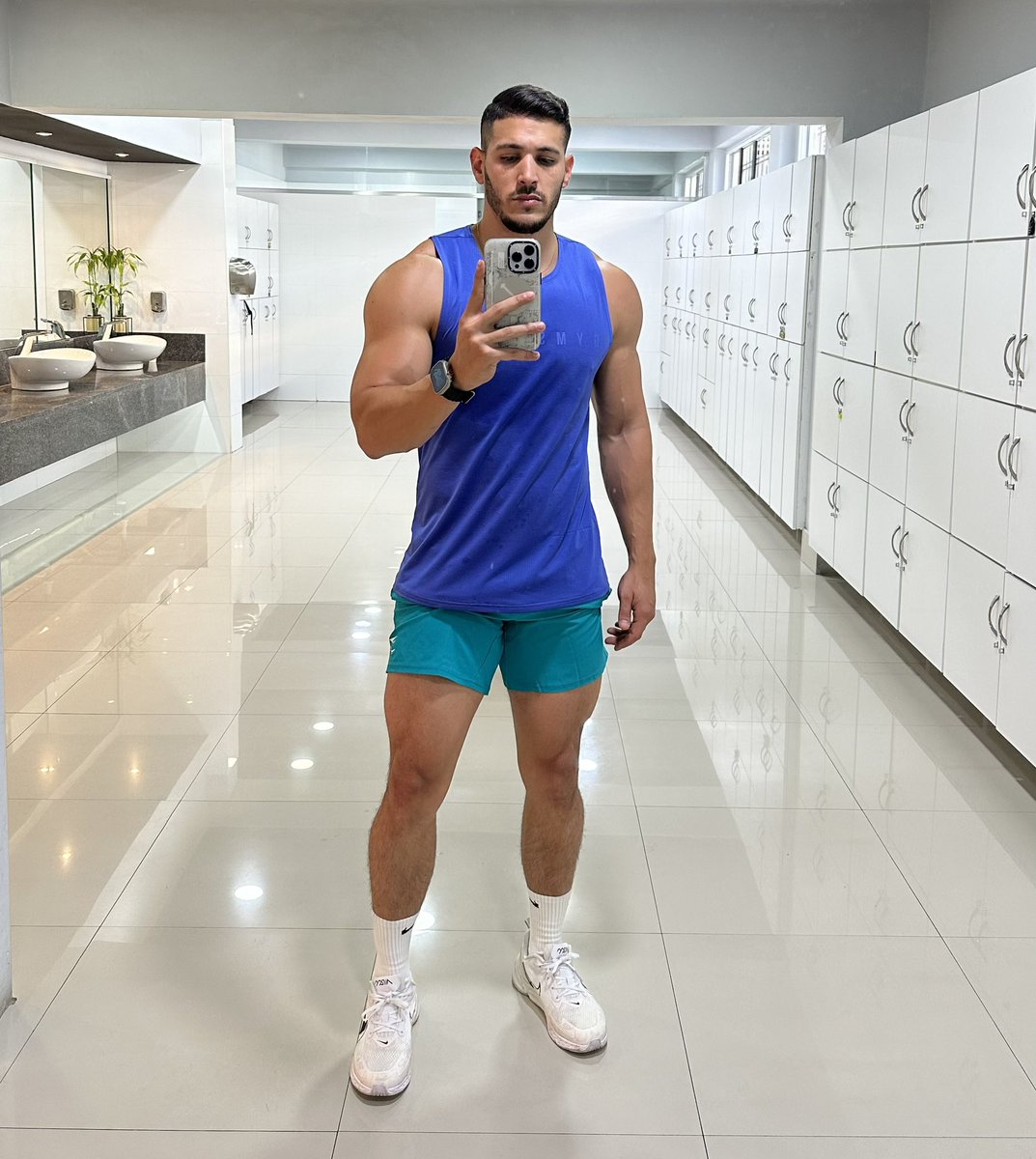 Ralcho12's tweet photo. No hay más tiempo, ahora o nunca 💪🏻💜💚 https://t.co/uPgHavJ7Os