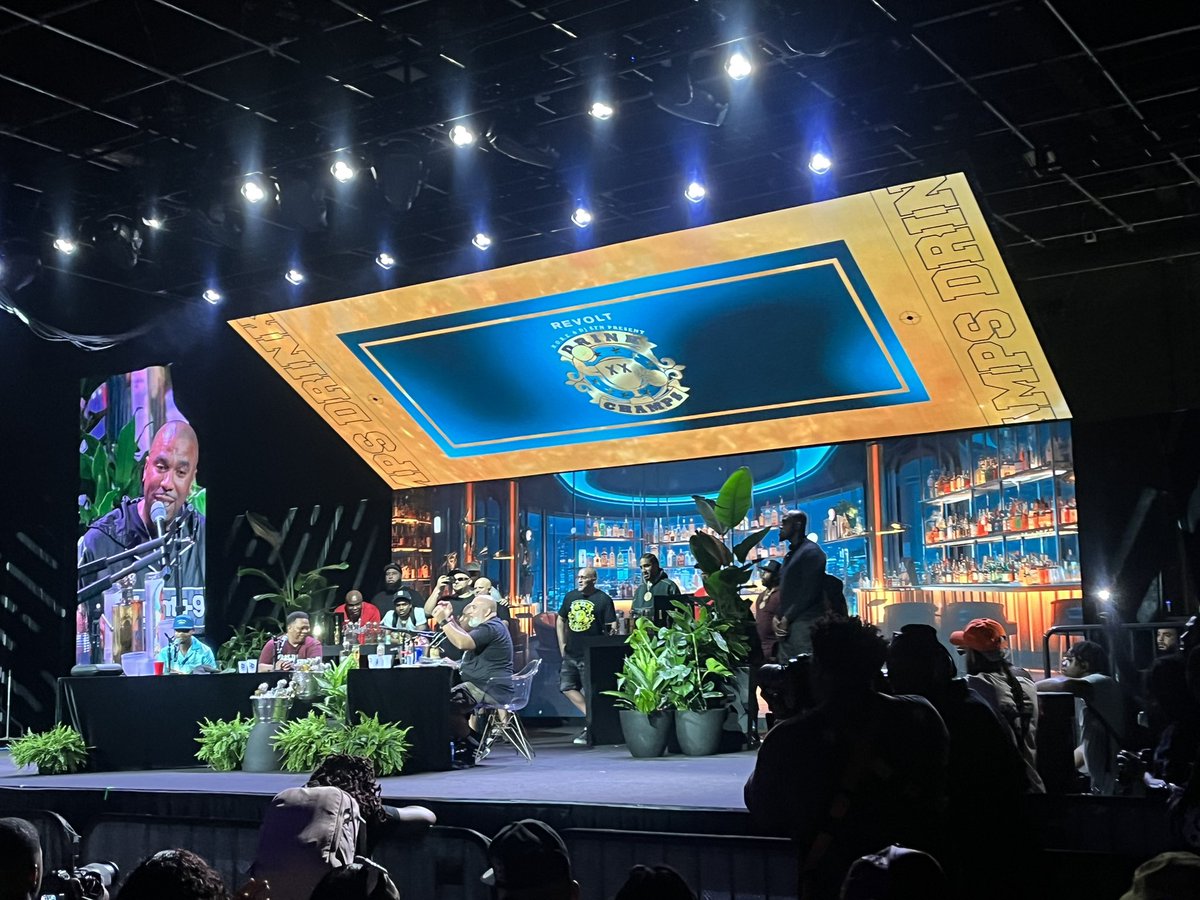 More behind the scenes: <a href="/Drinkchamps/">Drink Champs</a> brought Cash Money Records taking over for the ’99 &amp; the 2000 to <a href="/REVOLTworld/">REVOLT WORLD 🌎</a> shoutout to <a href="/djEFN/">DJ EFN</a> &amp; <a href="/noreaga/">N.O.R.E</a> 🏆