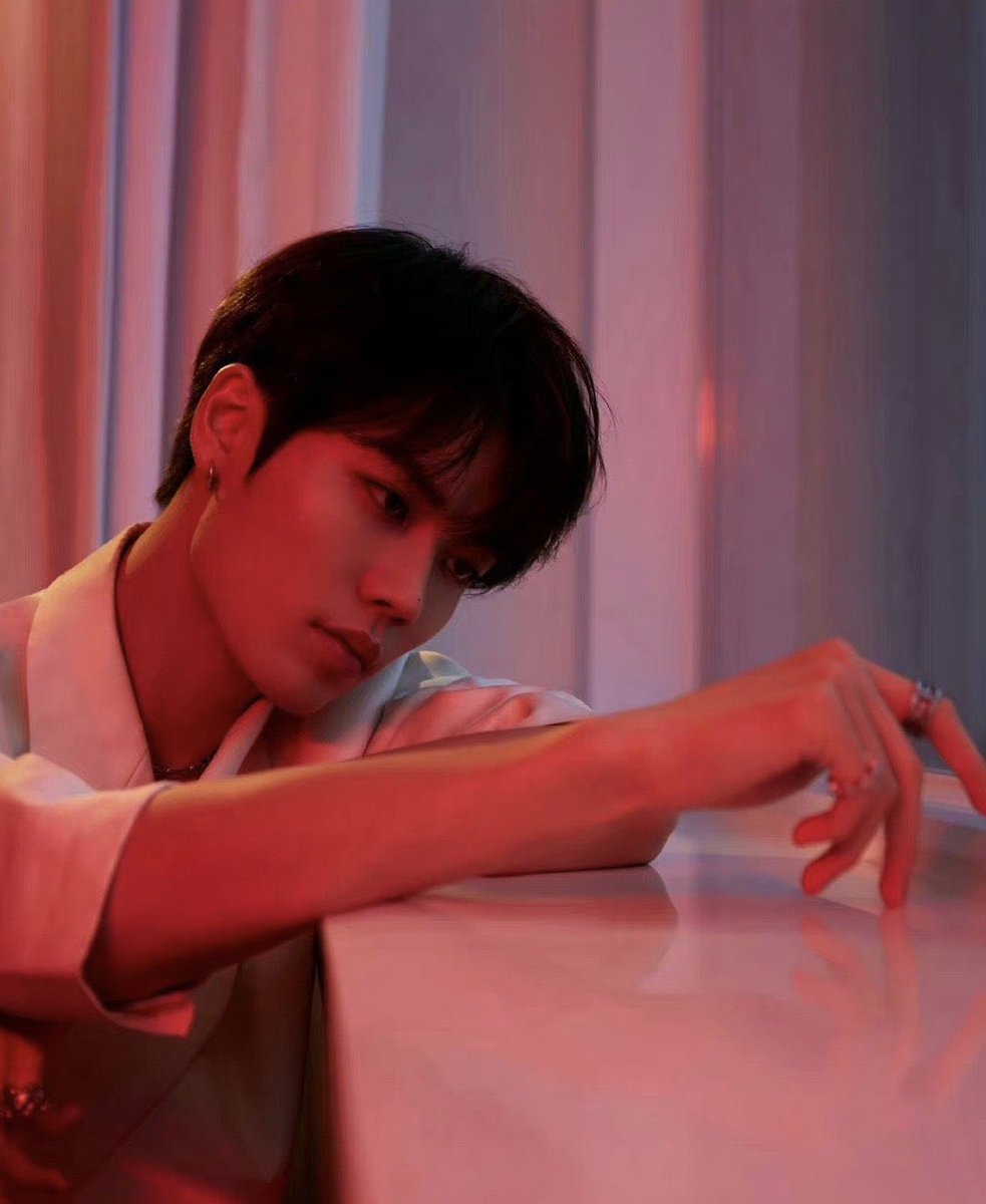 Happy morning happy Saturday  🙏🏻😇 

#หลินเยี่ยนจวิ้น #LinYanjun #林彦俊