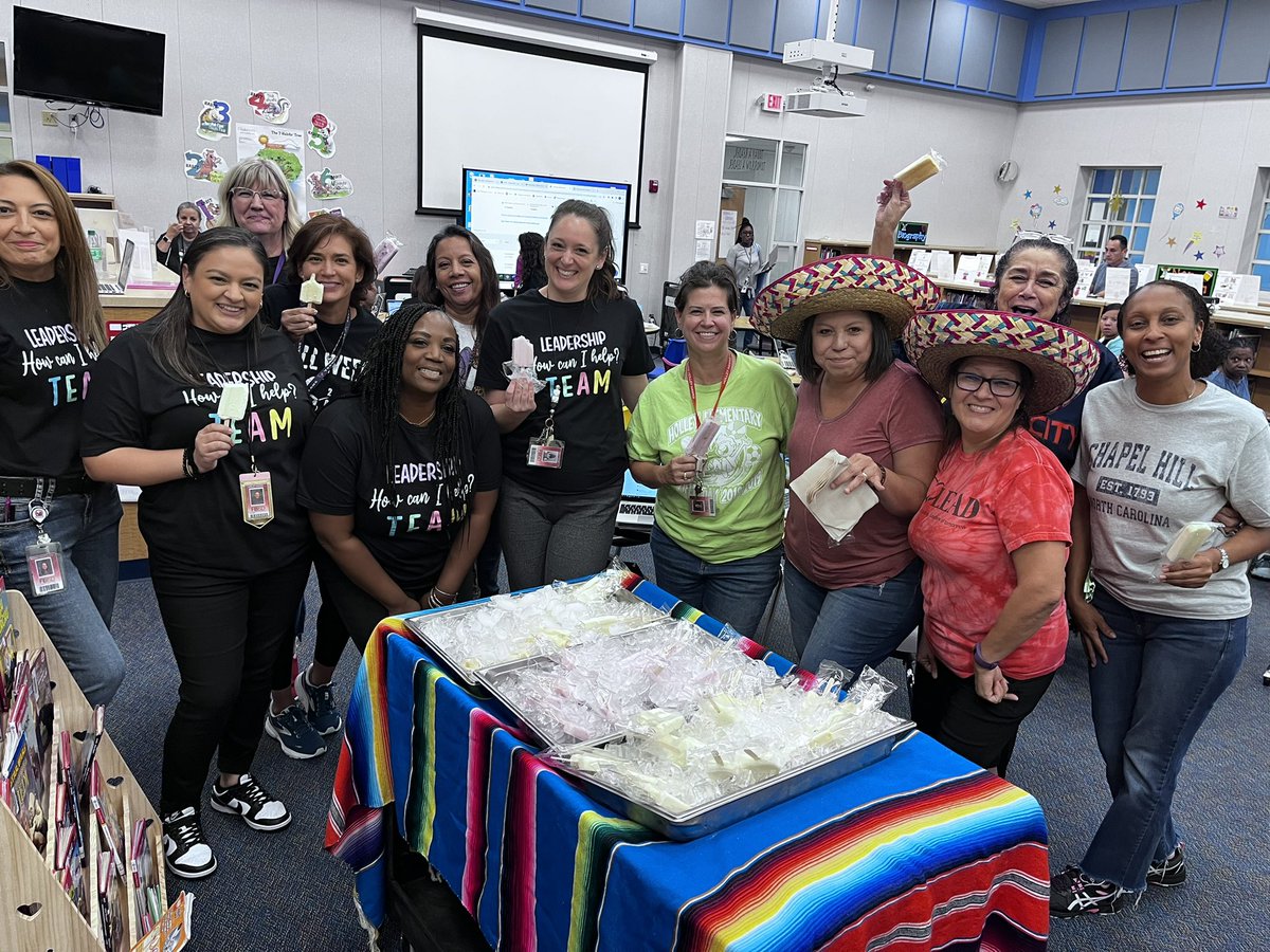 We work hard and have fun too! Paletas for everyone!
