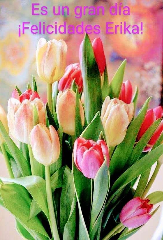 Querida <a href="/ErikaSMtz/">Erika Sánchez</a>  celebro la vida que contigo nos viene. 
Tus ideas y tus palabras que se convierten en faro.
La claridad con que te ubicas en el mundo sea la fuerza para cumplir propósitos de bondad, paz y felicidad por tu familia y por México. Abrazo con cariño.