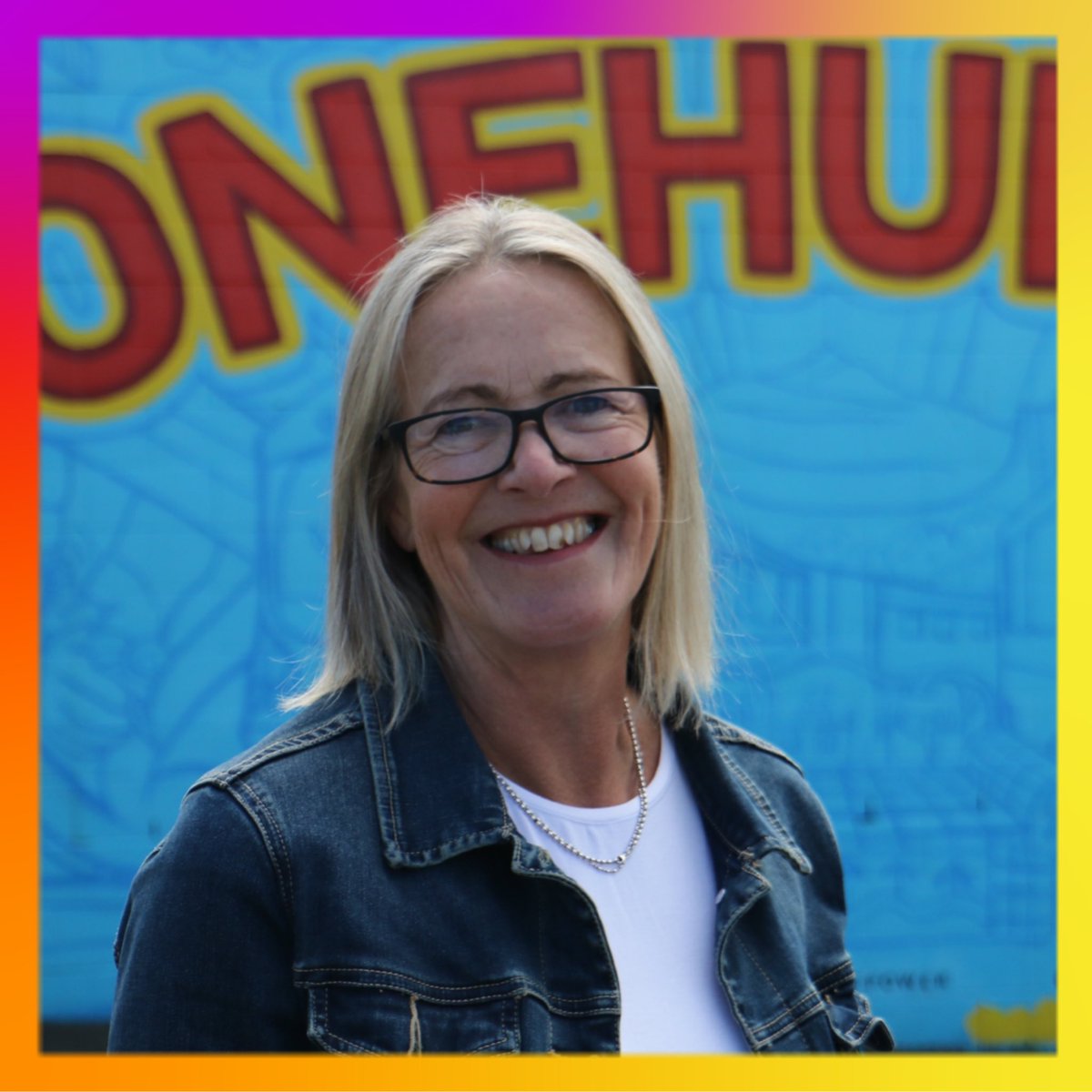 📢NEW EPISODE
<a href="/rachsturge/">Rachel Sturges</a> joins <a href="/Tim_McCready/">Tim McCready</a> on Too Much Talk to discuss her new podcast series about the Auckland Light Rail.

🎧LISTEN: linktr.ee/onehungafm