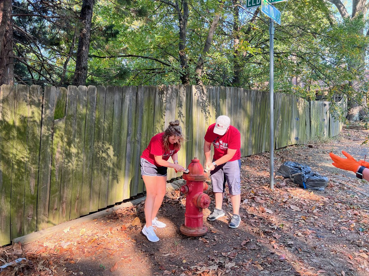 Today, we partnered with United Way of Northeast Arkansas for their annual Day of Caring campaign. More than 600 volunteers in the NEA Area joined forces to serve our community. S&H Systems' employees contributed by repainting 20 fire hydrants in Jonesboro. #DOC2023 #LiveUnited