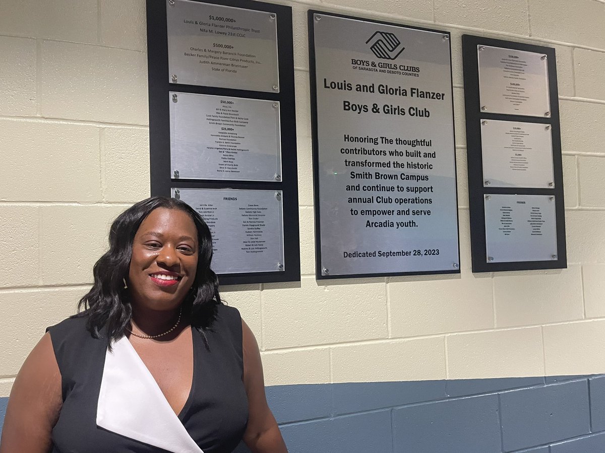 SelbyFoundation's tweet image. We are excited about the difference @bgcsdc is making in Arcadia & grateful to be part of the ribbon cutting celebrations with friends from @CFSarasota, @BarancikCMBF, @GulfCoastCF, @Links2Success and many others. We are honored to make the multi-purpose room possible!