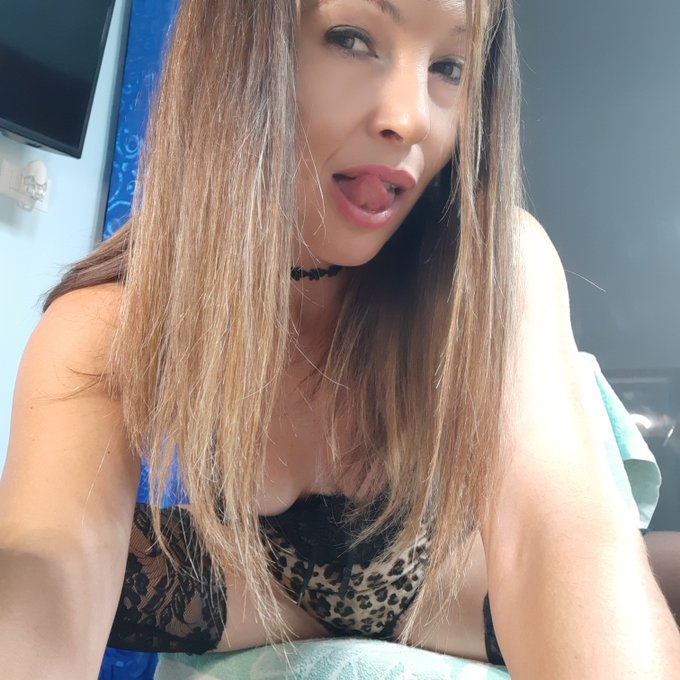 Sera monellacci 👅💋❤ https://t.co/FwNHUcHv7S