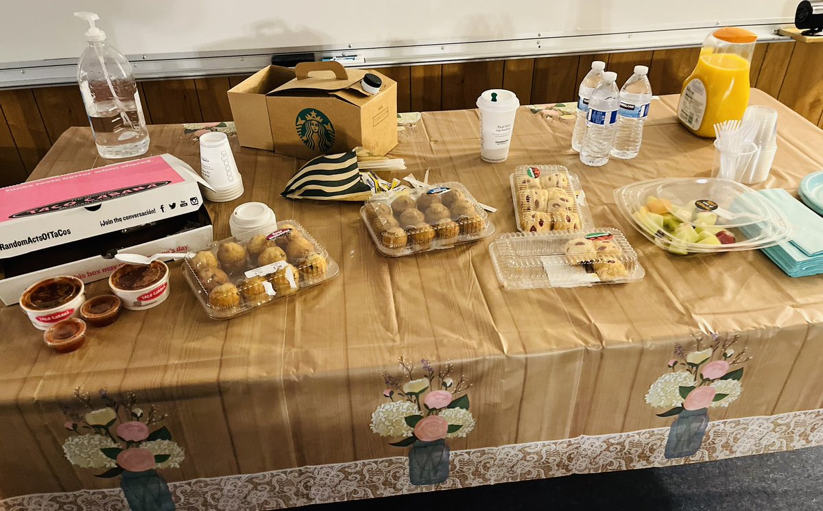 MrsElidaGil's tweet photo. We had our mentor/mentee breakfast this month@VialCC_Vikings ❤️💙 
We are BETTER together! #projectgoal @GISDTLD @GISD_PD #TheGISDEffect https://t.co/G3Ua0WaLqW