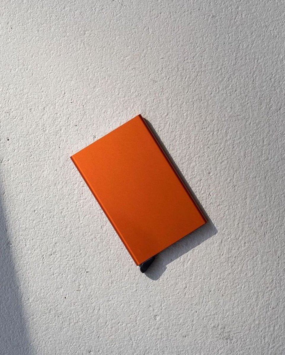 ValigeriaCiotti's tweet photo. Semplicità, funzionalità e versatilità: tutto in un portacarte!
Aggiungi Cardprotector @secrid al tuo essenziale quotidiano!
#valigeriaciotti #dal1957 #since1957 #Secrid #Secridwallet #Secridwallets #Pocketwear #madetolast #innovative #Cardprotector #smartwallet #slimwallet https://t.co/TX9itz6nhQ