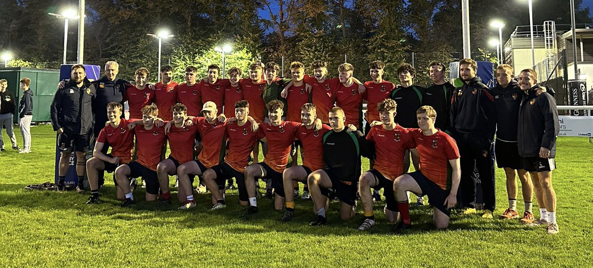 rsdrummond's tweet photo. Great game at Hughenden under the lights between @JordanhillSch and @HSofG - brilliant way to enjoy a Friday evening @HJRFC https://t.co/YBylwLBNpN